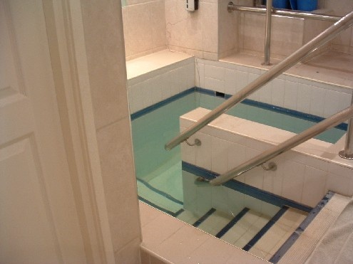 mikvah 2.jpg